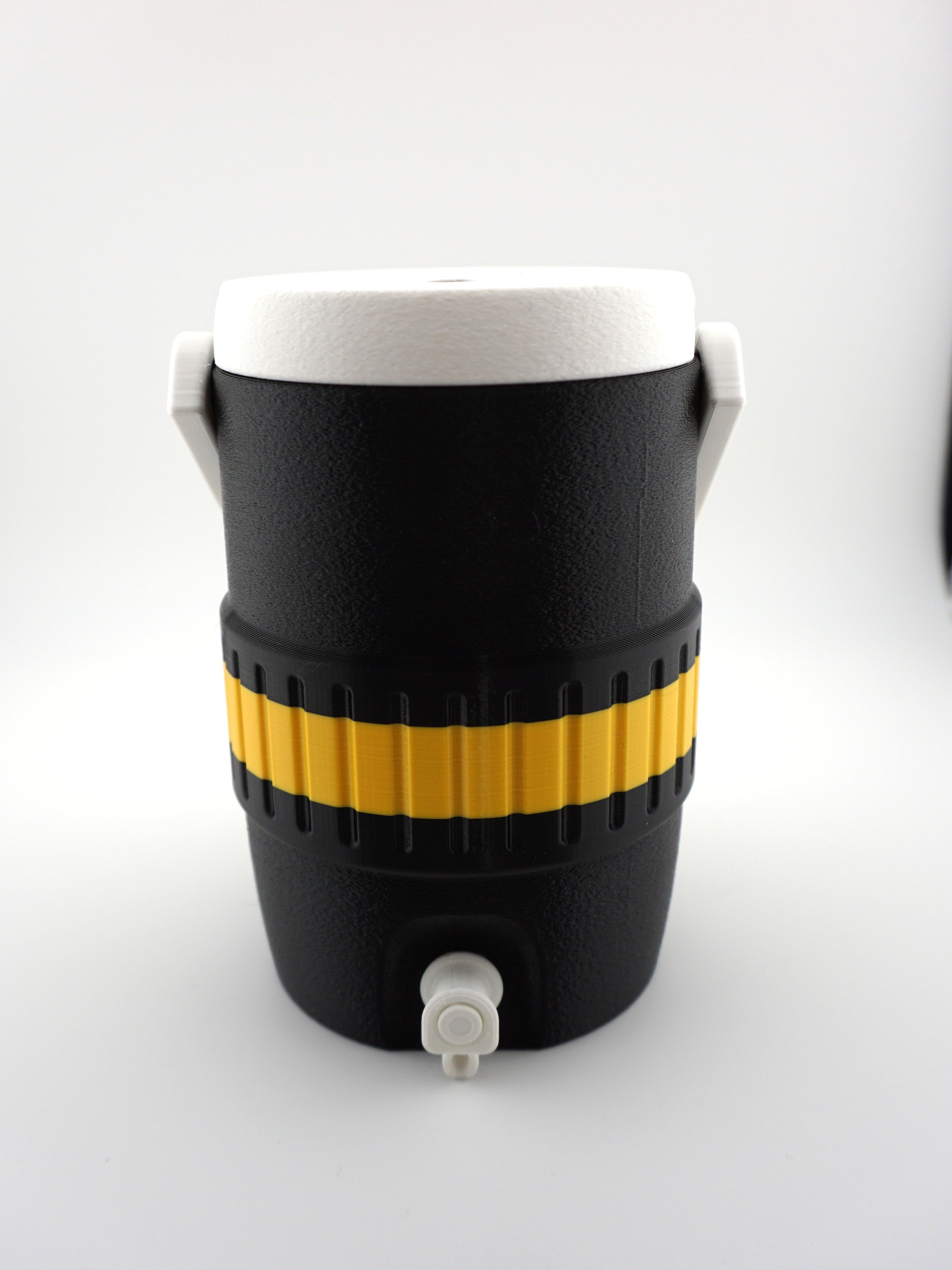 12 Ounce Can Cooler - Thin Line Edition